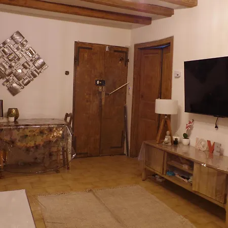 شقة Charmant Appartement Climatise En Plein Coeur Du Village Et Proche Des Plages Avec Wifi